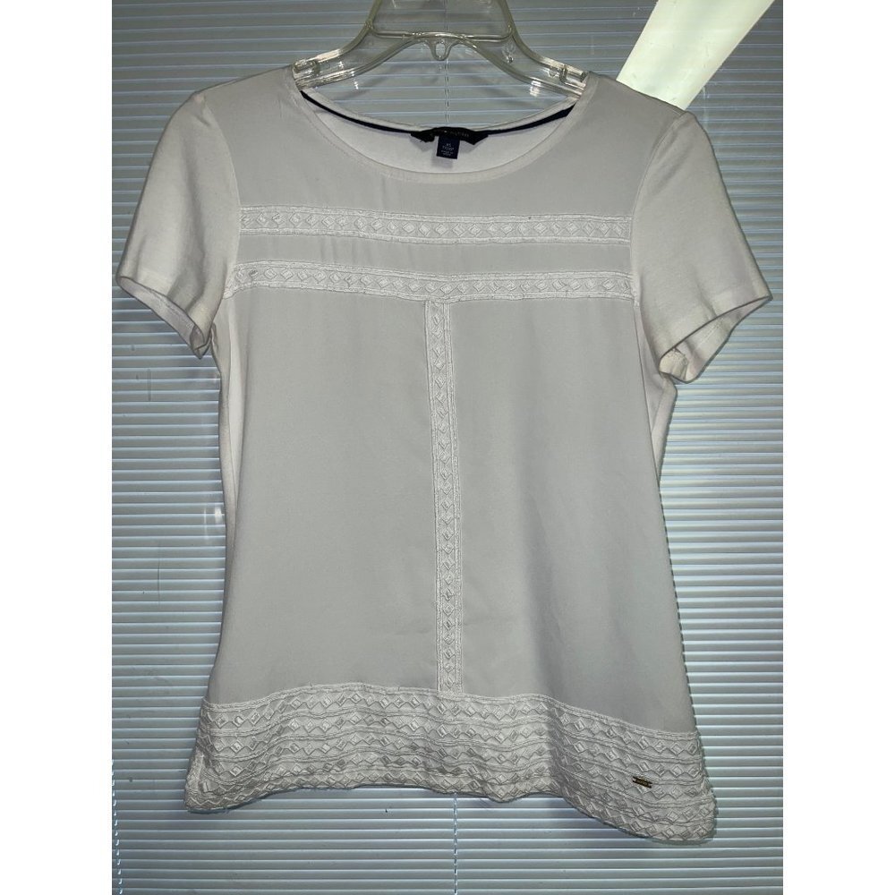 Tommy Hilfiger White Top — XS